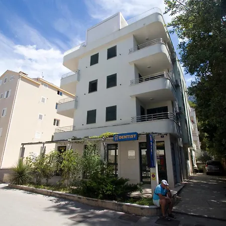 Apartment Vano *